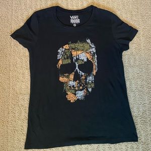Vans black skull shirt